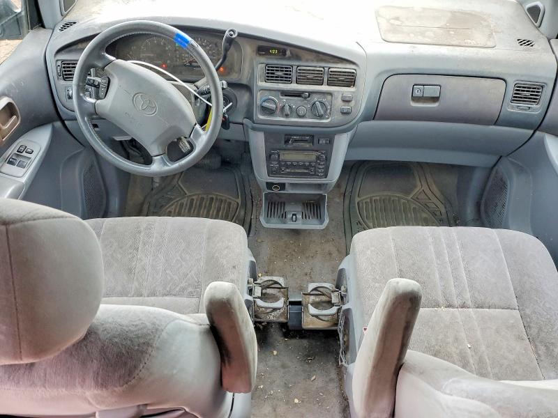 66465376 :رقم المزاد ، 4T3ZF13C5YU213793 vin ، 2000 Toyota Sienna مزاد بيع