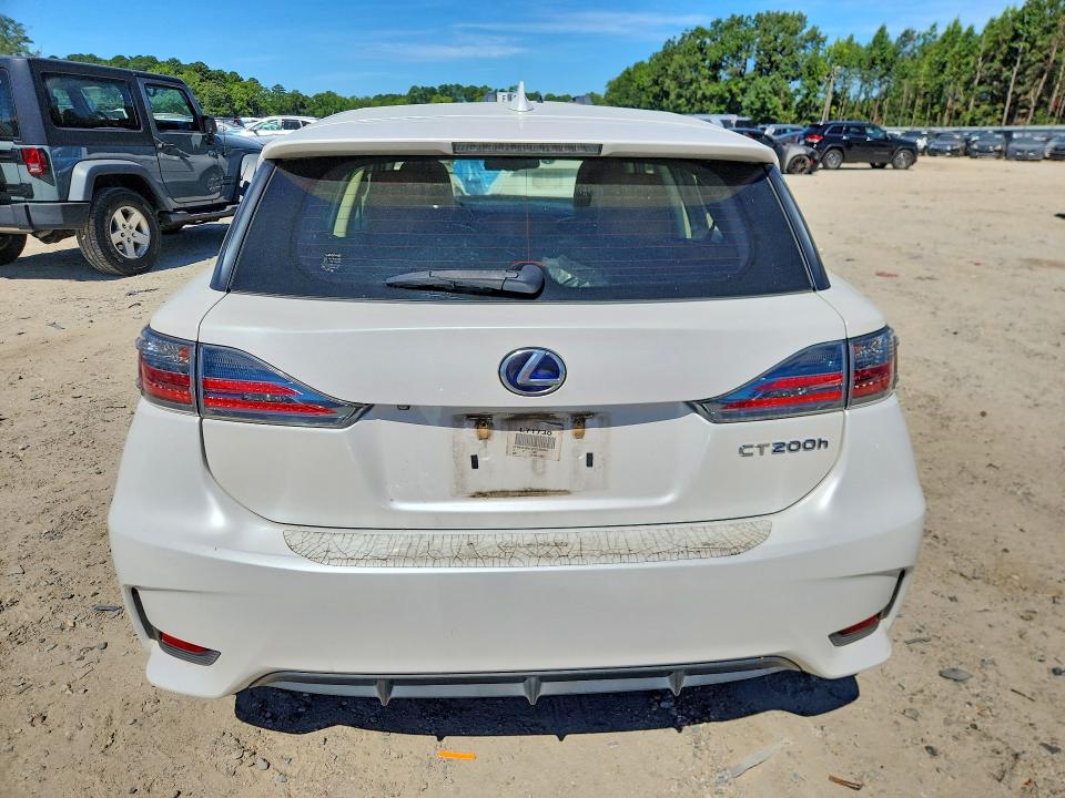 64226756 :رقم المزاد ، JTHKD5BHXF2226054 vin ، 2015 Lexus Ct مزاد بيع