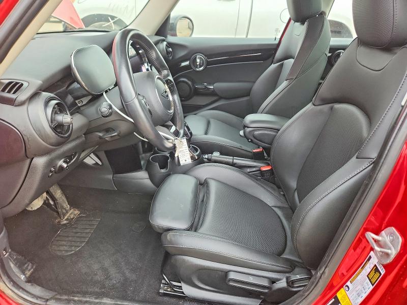 66302196 :رقم المزاد ، WMW53DK00P2T50094 vin ، 2023 Mini Cooper مزاد بيع