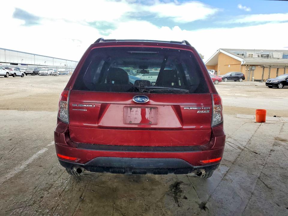 61564216 :رقم المزاد ، JF2SH6CC7AH786409 vin ، 2010 Subaru Forester مزاد بيع