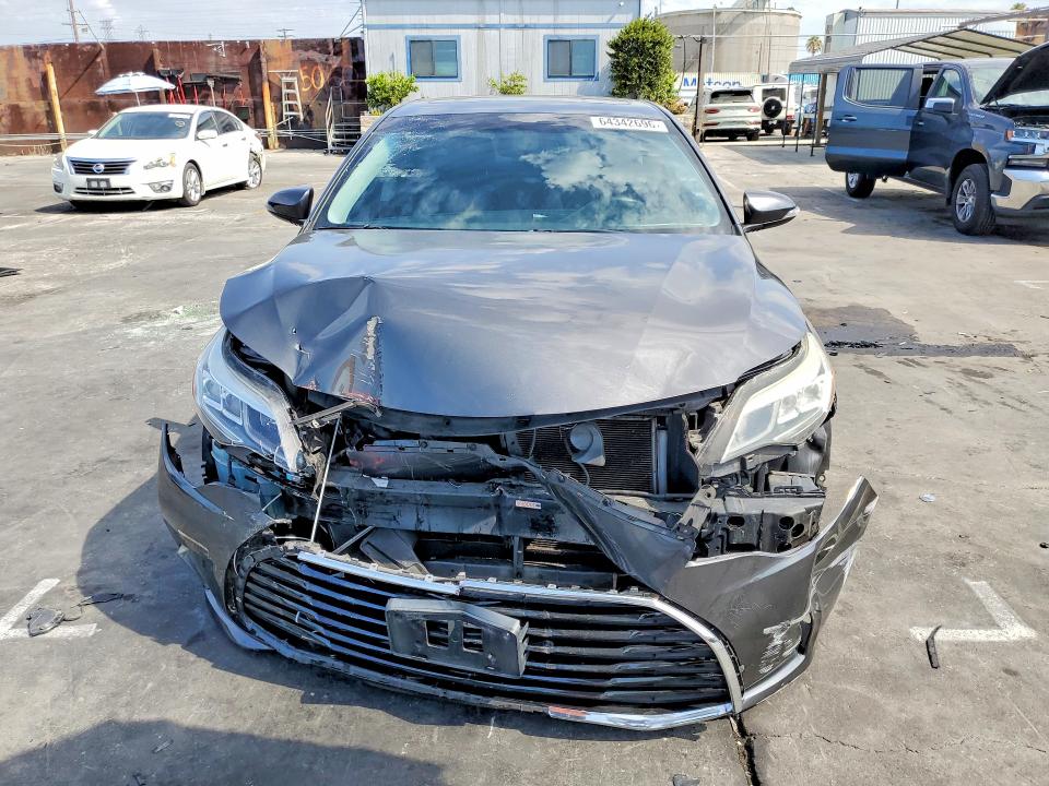 64342696 :رقم المزاد ، 4T1BK1EB2GU212660 vin ، 2016 Toyota Avalon مزاد بيع