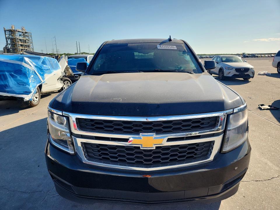 Продажа на аукционе авто 2019 Chevrolet Suburban, vin: 1GNSKHKC5KR122738, номер лота: 64399146