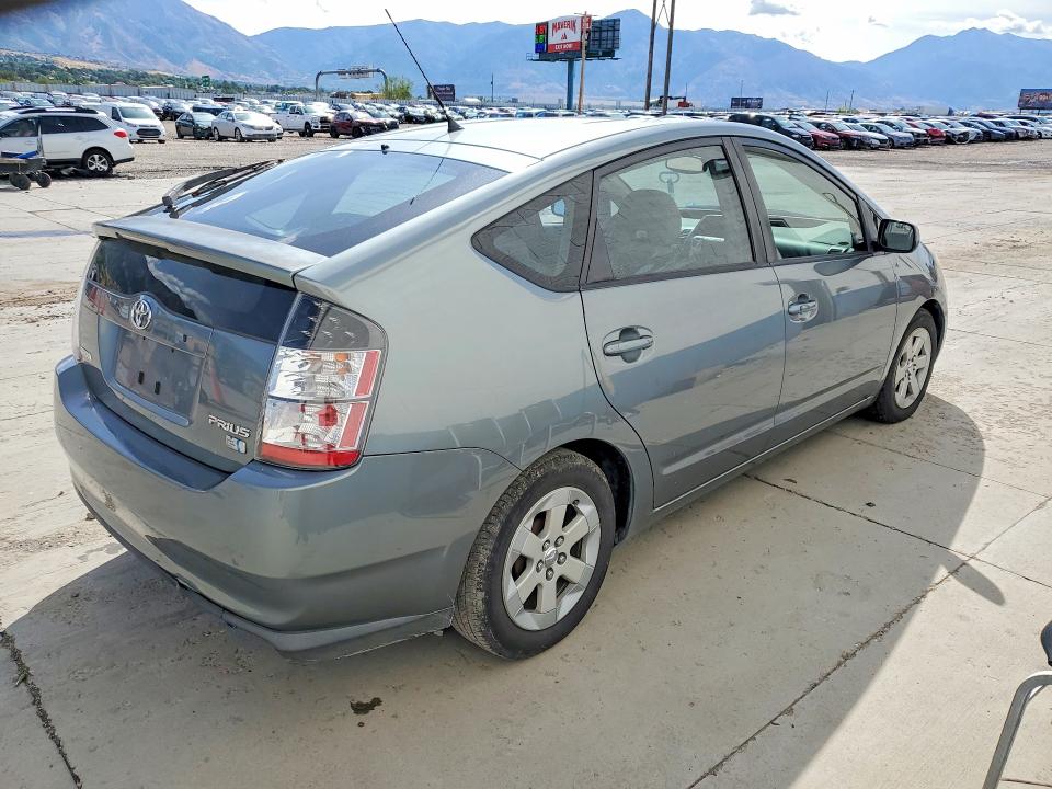 2005 Toyota Prius მანქანა იყიდება აუქციონზე, vin: JTDKB20UX53096906, აუქციონის ნომერი: 65353196