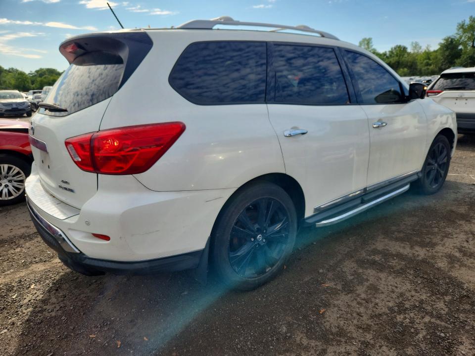 Продажа на аукционе авто 2017 Nissan Pathfinder, vin: 5N1DR2MM8HC660762, номер лота: 66107966