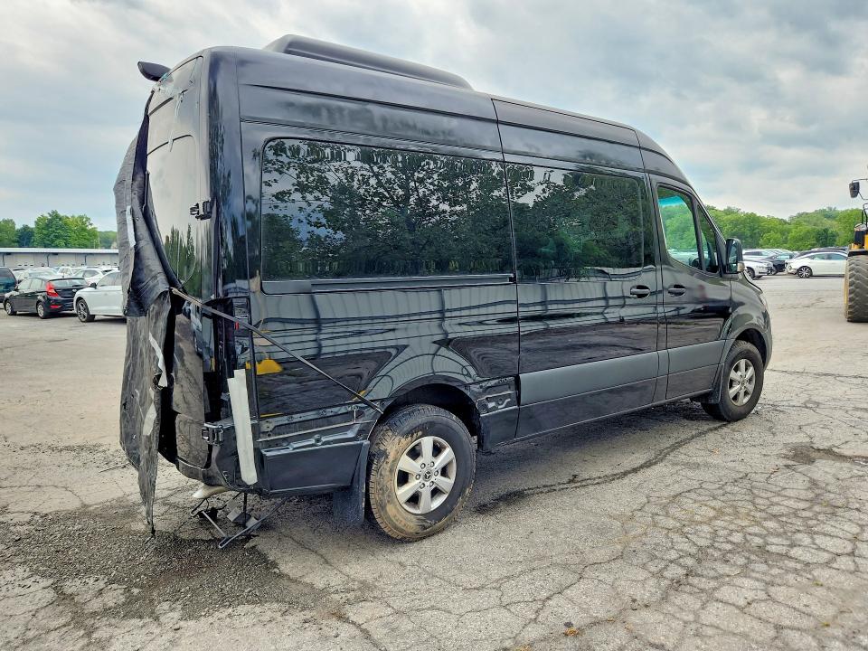 62037496 :رقم المزاد ، W1Z4KFHY4RP663012 vin ، 2024 Mercedes-benz Sprinter مزاد بيع