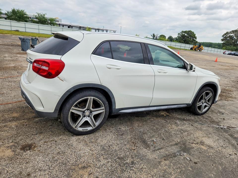 Продаж на аукціоні авто 2015 Mercedes-benz Gla, vin: WDCTG4GB8FJ031033, номер лоту: 63600846