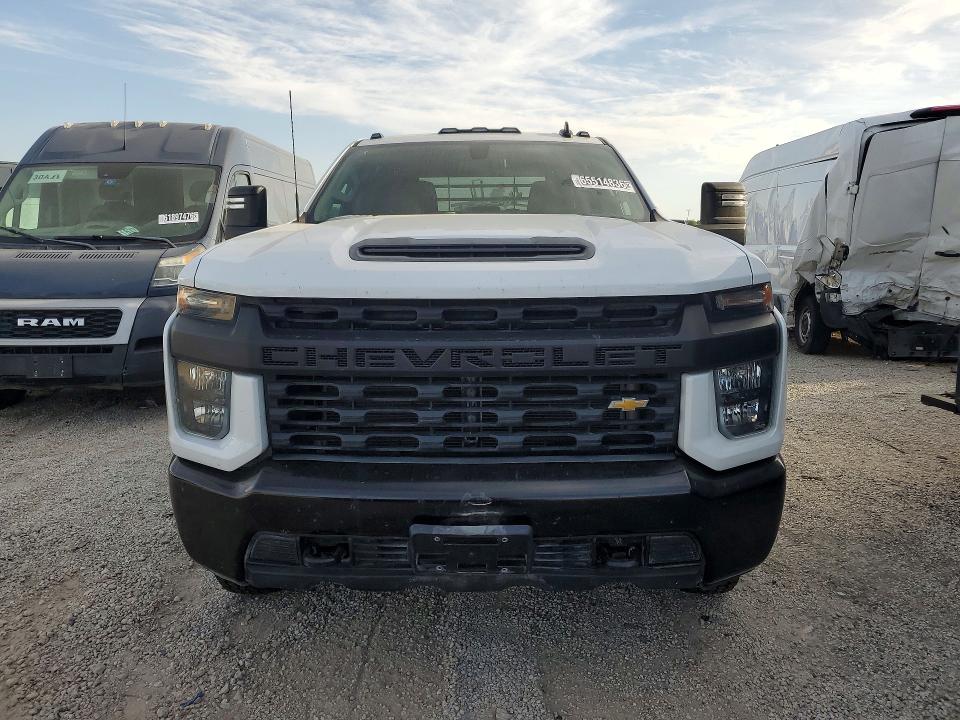 65514836 :رقم المزاد ، 1GB4WRE70MF290600 vin ، 2021 Chevrolet Silverado مزاد بيع