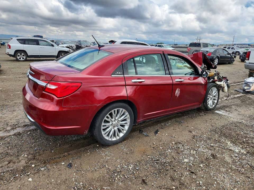 2013 Chrysler 200 მანქანა იყიდება აუქციონზე, vin: 1C3CCBCG2DN597884, აუქციონის ნომერი: 64919526