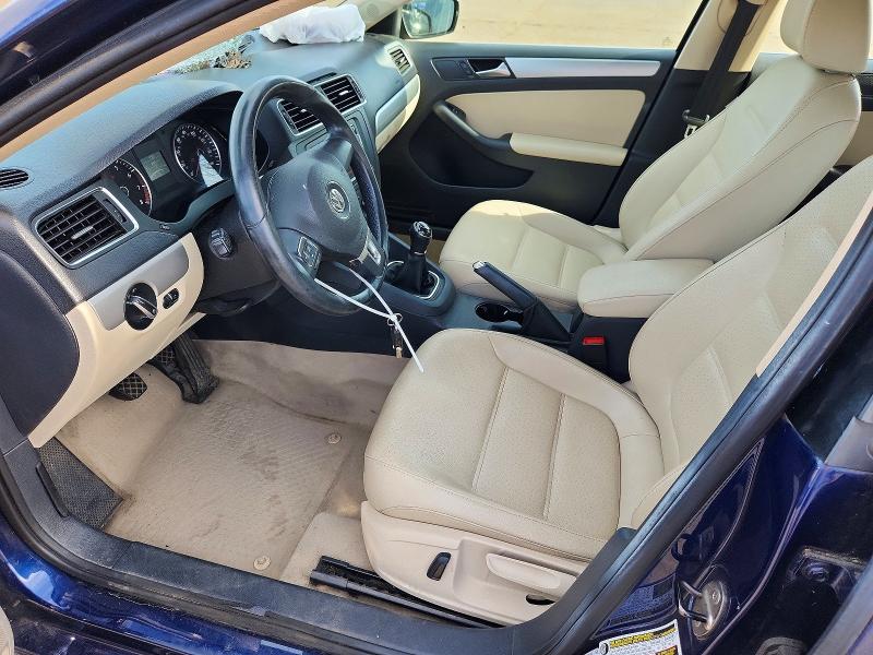 65634956 :رقم المزاد ، 3VWB17AJ1EM409857 vin ، 2014 Volkswagen Jetta مزاد بيع