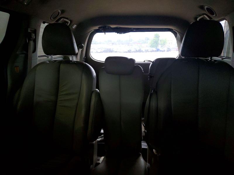 Продажа на аукционе авто 2011 Toyota Sienna, vin: 5TDYK3DC2BS011472, номер лота: 64992546