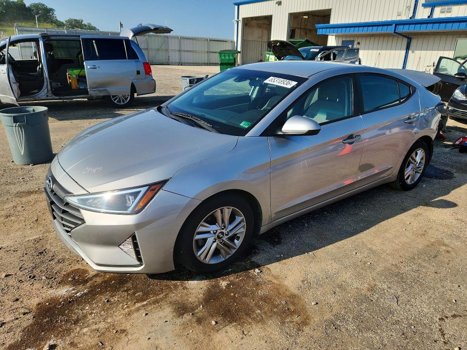 2020 Hyundai Elantra მანქანა იყიდება აუქციონზე, vin: 5NPD84LF7LH581490, აუქციონის ნომერი: 65318936