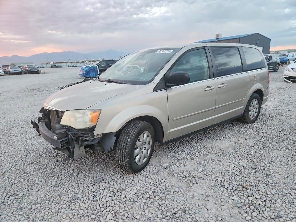 Auction sale of the 2009 Chrysler Town & Country, vin: 2A8HR44E29R516054, lot number: 66360156