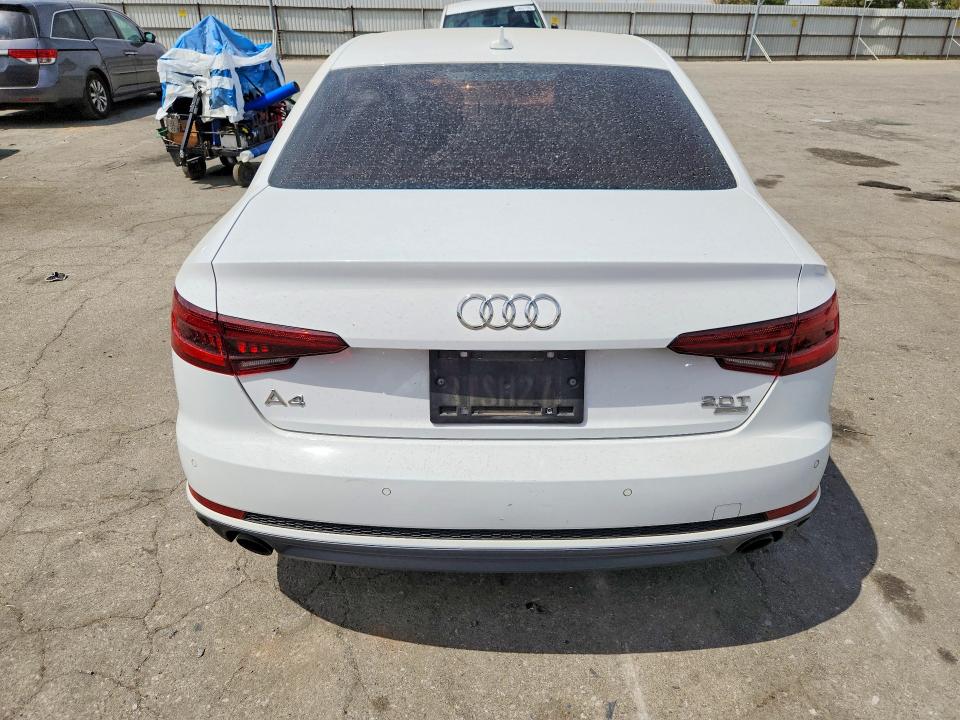 67149516 :رقم المزاد ، WAULMAF47JA093741 vin ، 2018 Audi A4 مزاد بيع