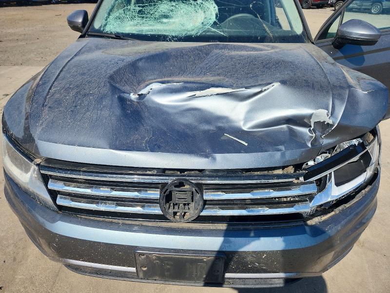 66369426 :رقم المزاد ، 3VV0B7AX6JM052439 vin ، 2018 Volkswagen Tiguan مزاد بيع