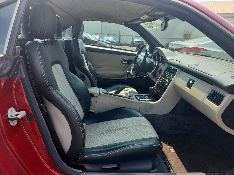 Продажа на аукционе авто 2000 Mercedes-benz Slk, vin: WDBKK47F6YF159679, номер лота: 64185516