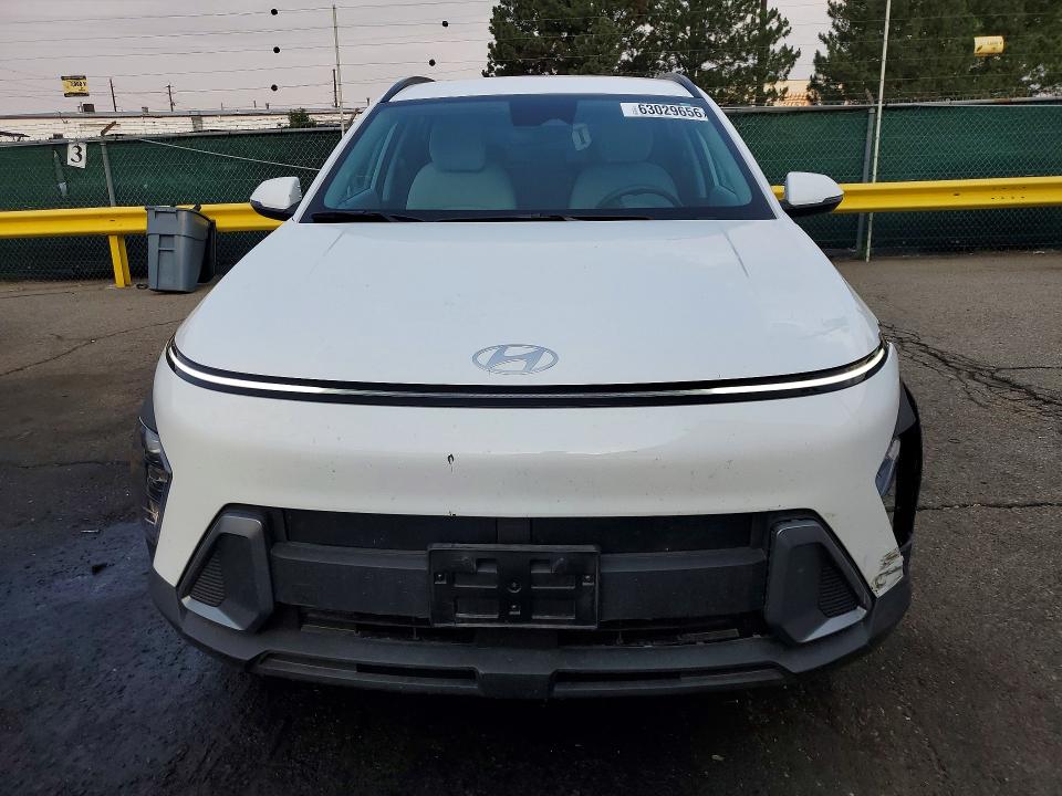 2025 Hyundai Kona მანქანა იყიდება აუქციონზე, vin: KM8HBCAB5SU218280, აუქციონის ნომერი: 63029656