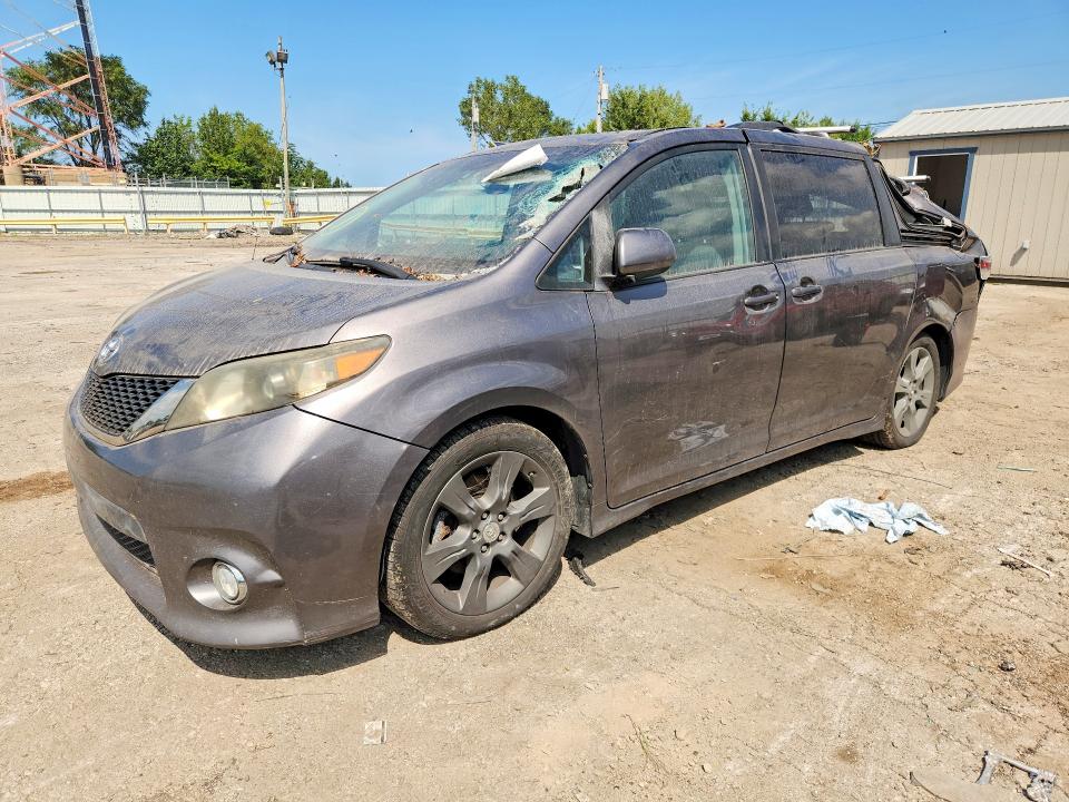 2012 Toyota Sienna მანქანა იყიდება აუქციონზე, vin: 5TDXK3DC2CS181084, აუქციონის ნომერი: 66100796
