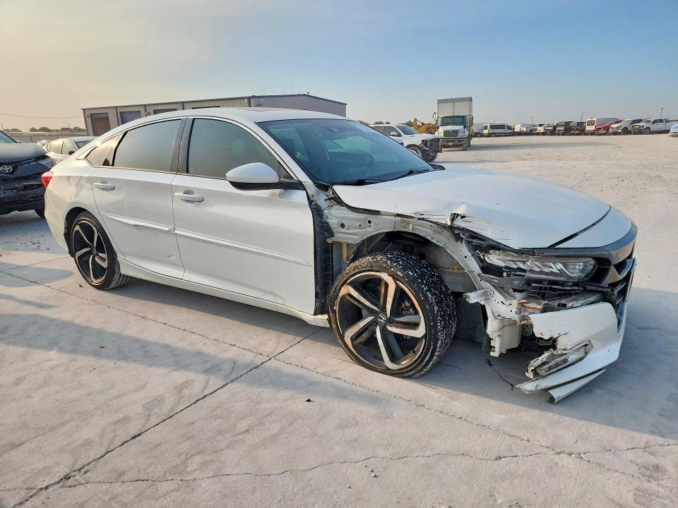 2020 Honda Accord მანქანა იყიდება აუქციონზე, vin: 1HGCV2F38LA018824, აუქციონის ნომერი: 63501936