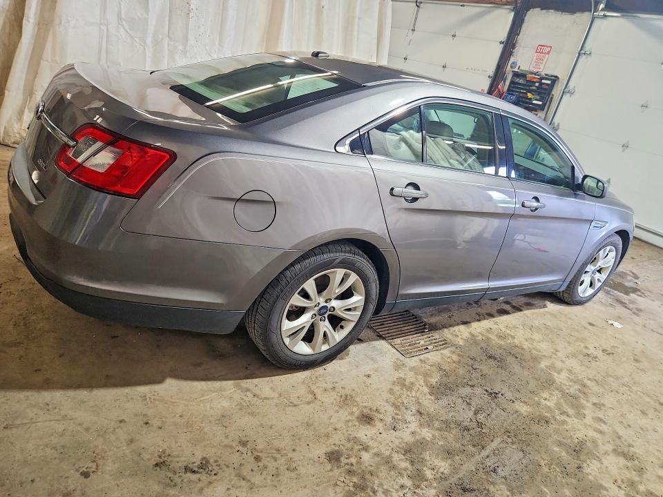 63865196 :رقم المزاد ، 1FAHP2EW5CG129019 vin ، 2012 Ford Taurus مزاد بيع