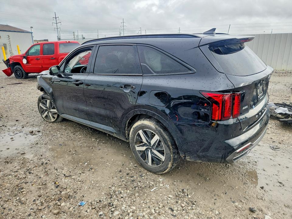 64813036 :رقم المزاد ، 5XYRHDLF1MG057900 vin ، 2021 Kia Sorento مزاد بيع