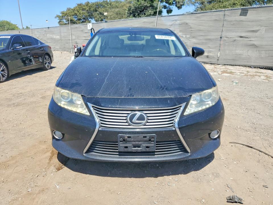 65838096 :رقم المزاد ، JTHBK1GG2D2050208 vin ، 2013 Lexus Es مزاد بيع
