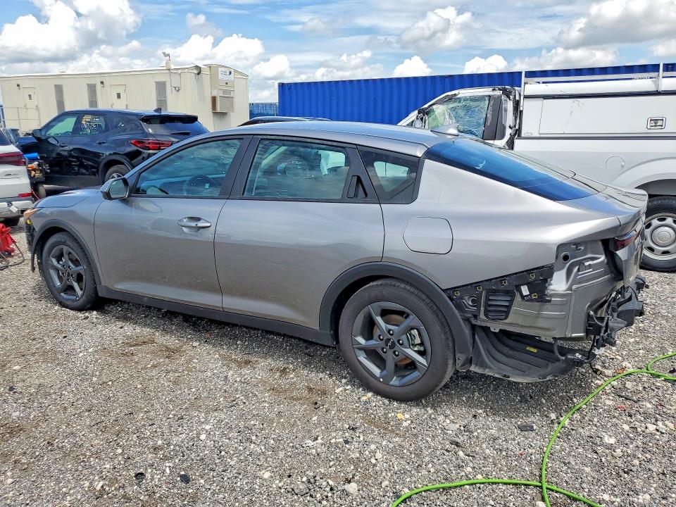 2026 Kia K4 მანქანა იყიდება აუქციონზე, vin: 3KPFT4DE9TE254039, აუქციონის ნომერი: 63954646