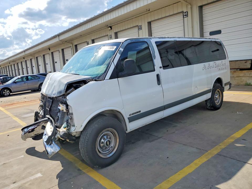 66621506 :رقم المزاد ، 1GAHG39G621126806 vin ، 2002 Chevrolet Express G3500 مزاد بيع