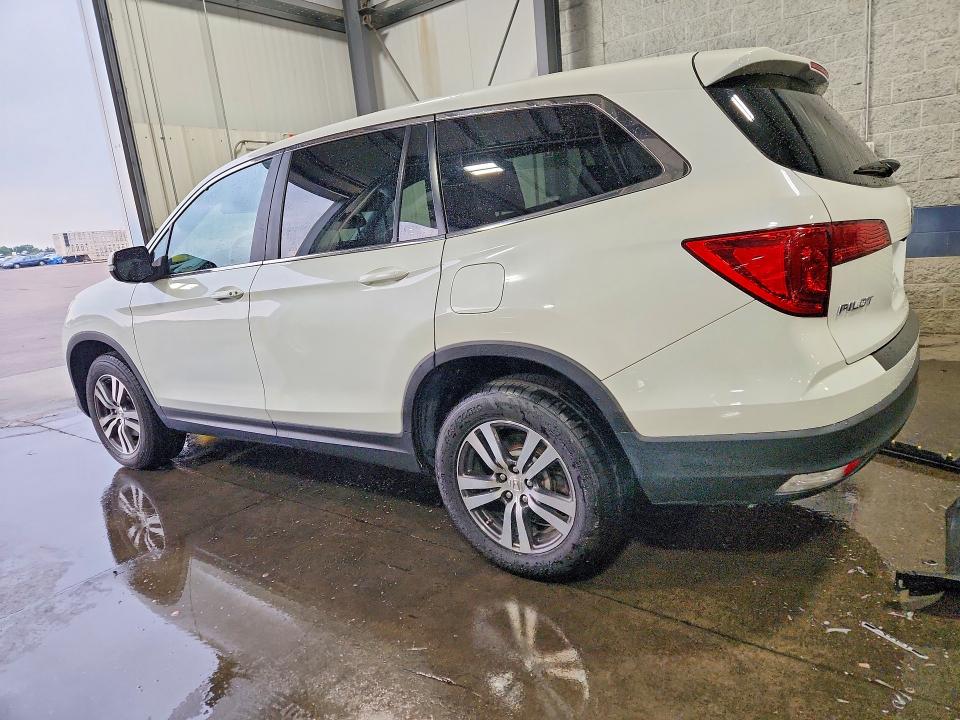 Продаж на аукціоні авто 2018 Honda Pilot, vin: 5FNYF6H56JB001726, номер лоту: 63580416