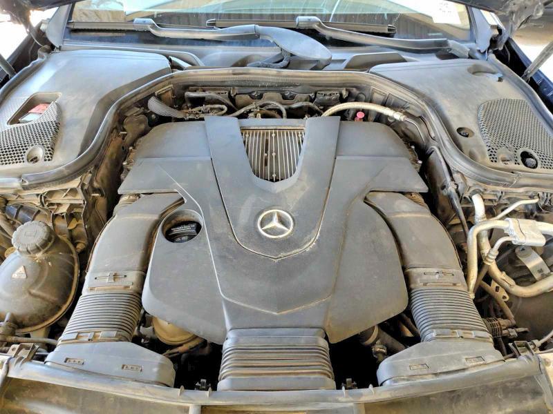 64115316 :رقم المزاد ، WDD1J6GB0JF019972 vin ، 2018 Mercedes-benz E مزاد بيع