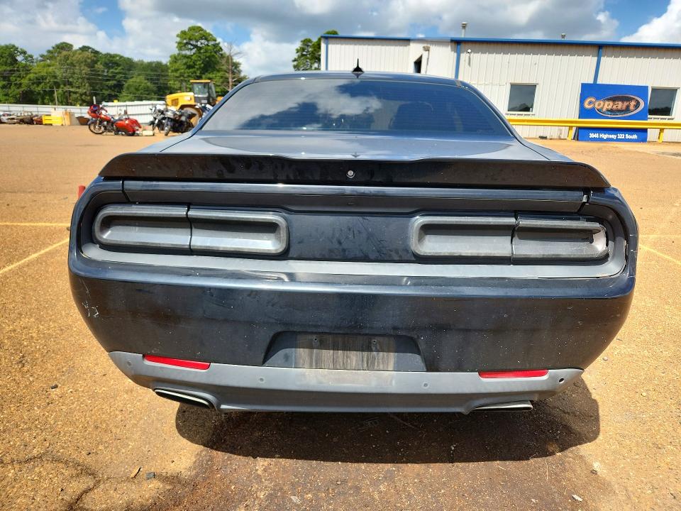 64758026 :رقم المزاد ، 2C3CDZBG1FH788621 vin ، 2015 Dodge Challenger مزاد بيع