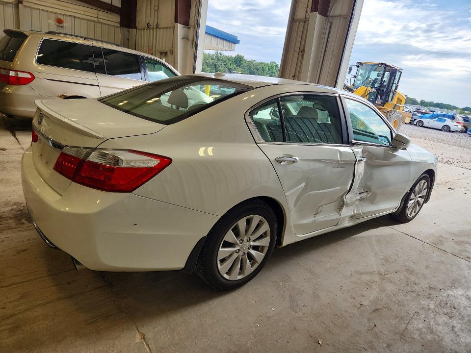 65560256 :رقم المزاد ، 1HGCR2F86DA145427 vin ، 2013 Honda Accord مزاد بيع