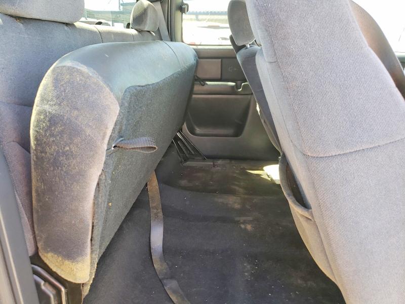 66974426 :رقم المزاد ، 2GTEC19V821390080 vin ، 2002 Gmc New Sierra مزاد بيع