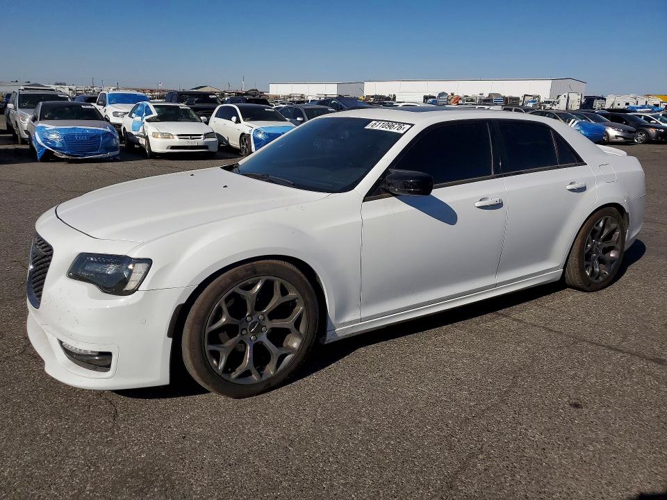 Aukcja sprzedaży 2018 Chrysler 300, vin: 2C3CCABG9JH240038, numer aukcji: 61109676