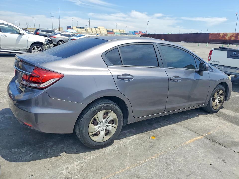 2015 Honda Civic მანქანა იყიდება აუქციონზე, vin: 2HGFB2F50FH522166, აუქციონის ნომერი: 66124496