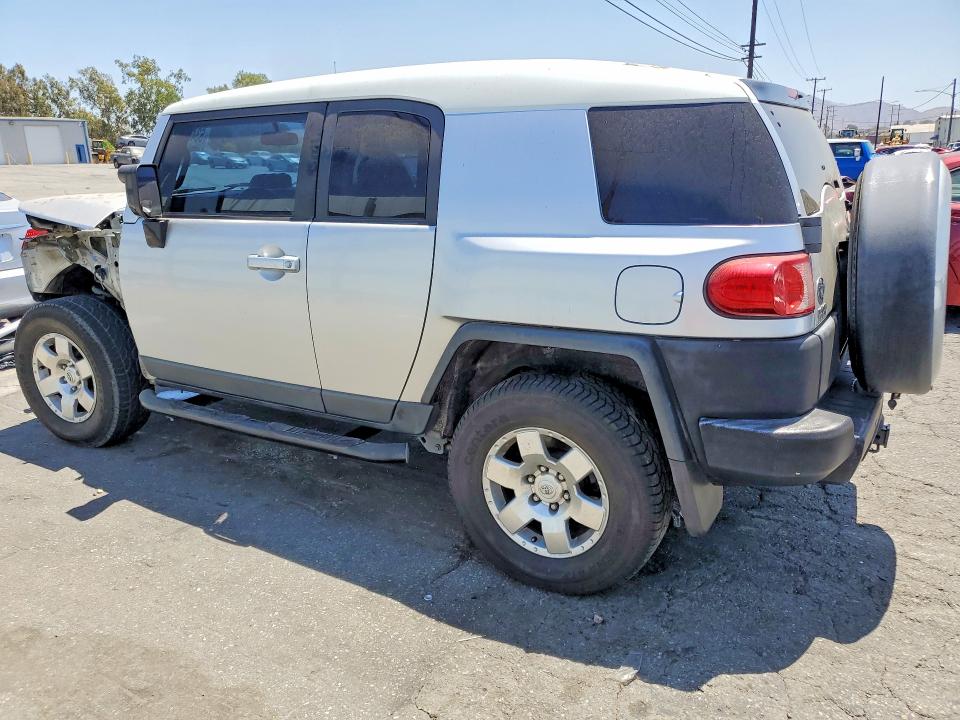 Продажа на аукционе авто 2007 Toyota Fj Cruiser, vin: JTEZU11F770012401, номер лота: 63404876