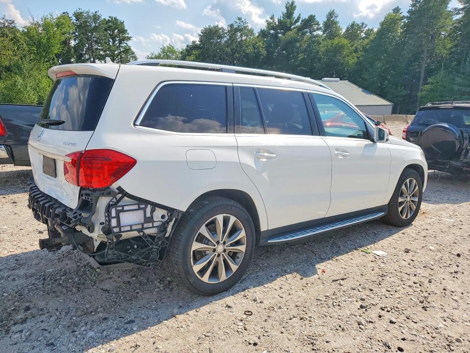 63652626 :رقم المزاد ، 4JGDF2EE8GA675272 vin ، 2016 Mercedes-benz Gl مزاد بيع