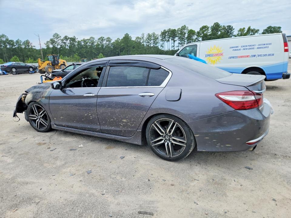 2017 Honda Accord მანქანა იყიდება აუქციონზე, vin: 1HGCR2F19HA291572, აუქციონის ნომერი: 65807426