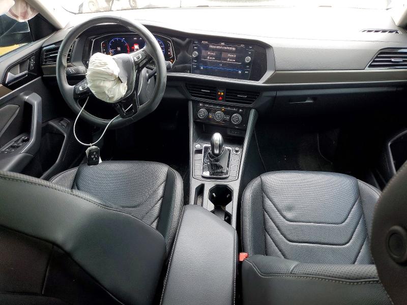 64209066 :رقم المزاد ، 3VWG57BU7MM071706 vin ، 2021 Volkswagen Jetta مزاد بيع