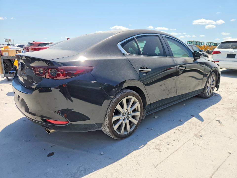 Продажа на аукционе авто 2021 Mazda 3, vin: JM1BPABL5M1318956, номер лота: 64237316