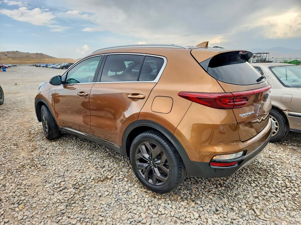 Продажа на аукционе авто 2021 Kia Sportage, vin: KNDP6CAC1M7898631, номер лота: 64323326