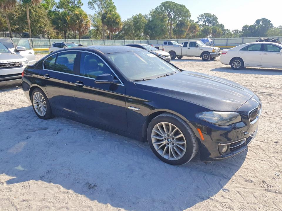 65799046 :رقم المزاد ، WBA5A5C58ED511105 vin ، 2014 Bmw 528 مزاد بيع