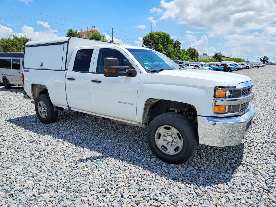 Продаж на аукціоні авто 2019 Chevrolet Silverado, vin: 2GC2KREG6K1243929, номер лоту: 67018816