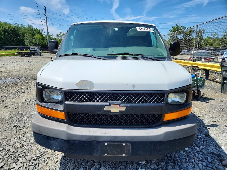 63546726 :رقم المزاد ، 1GCWGFBA5D1102392 vin ، 2013 Chevrolet Express G2500 مزاد بيع