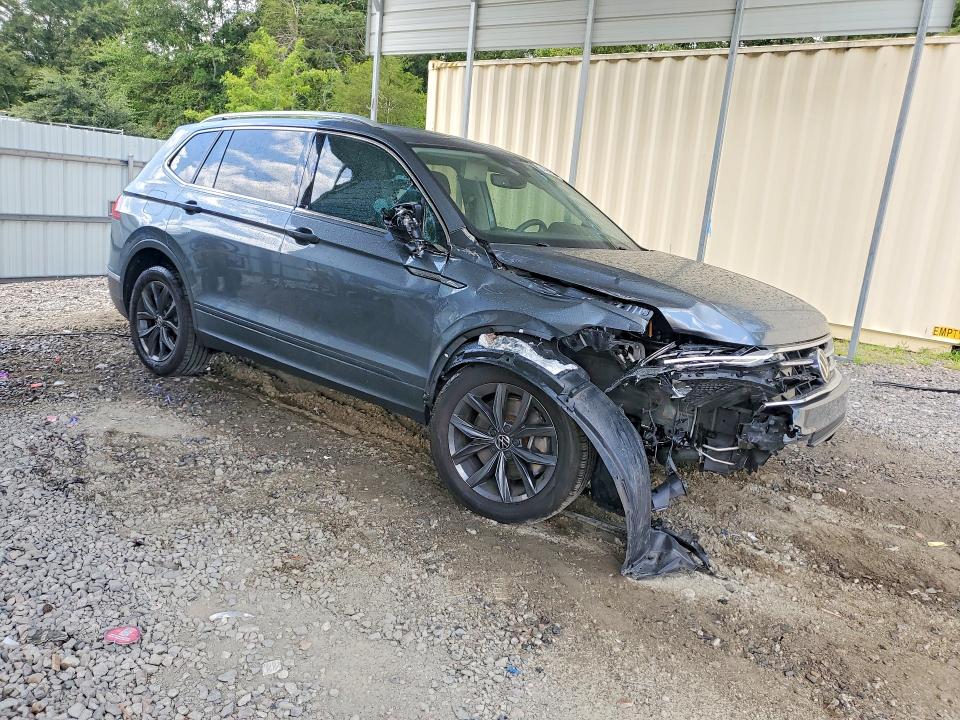 64095886 :رقم المزاد ، 3VV3B7AX1PM044609 vin ، 2023 Volkswagen Tiguan مزاد بيع