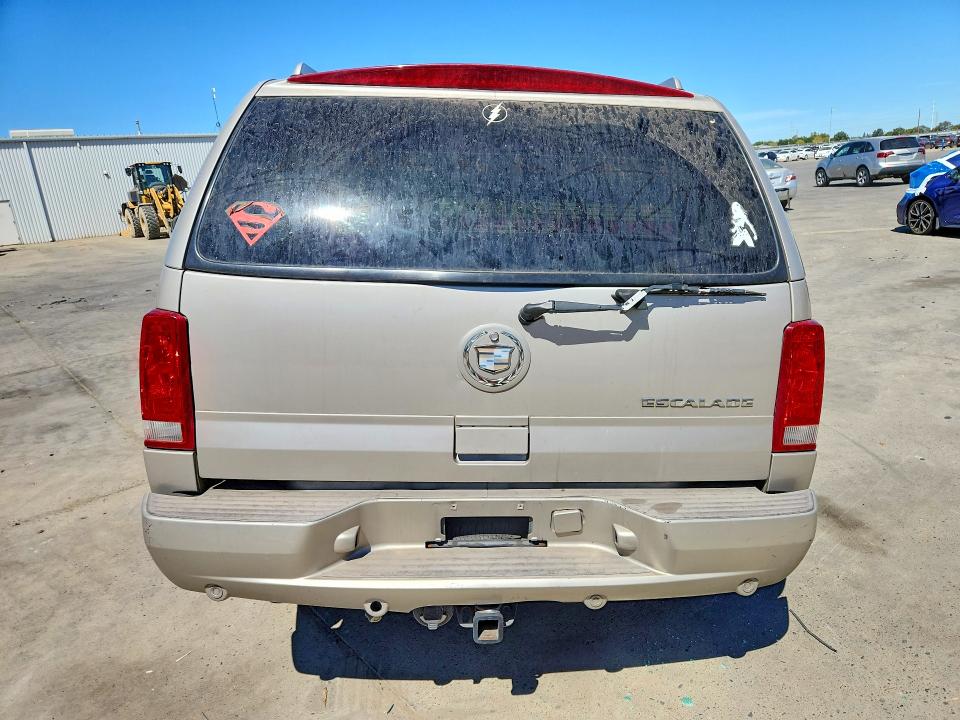 2004 Cadillac Escalade მანქანა იყიდება აუქციონზე, vin: 1GYEK63N84R125916, აუქციონის ნომერი: 66311926