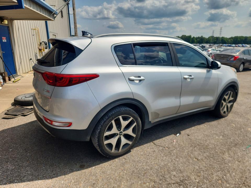 Продажа на аукционе авто 2017 Kia Sportage, vin: KNDPR3A64H7093827, номер лота: 63805626