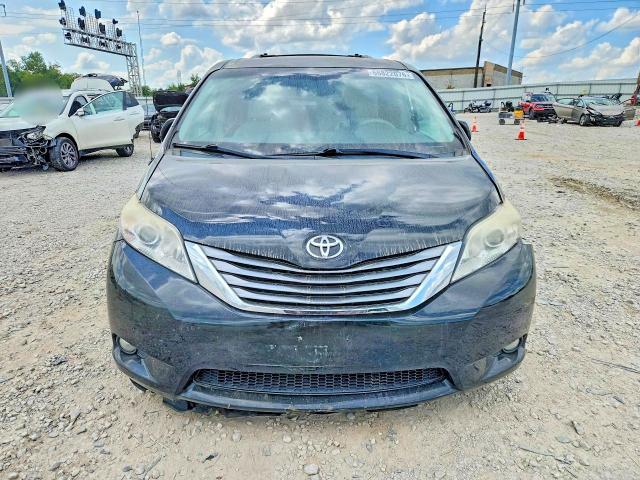 Продажа на аукционе авто 2012 Toyota Sienna, vin: 5TDYK3DC3CS233858, номер лота: 66822076