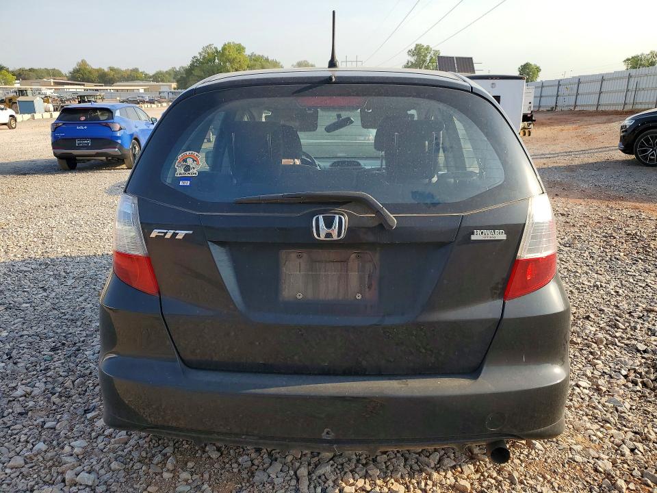 Продажа на аукционе авто 2013 Honda Fit, vin: JHMGE8H38DC050399, номер лота: 63953206