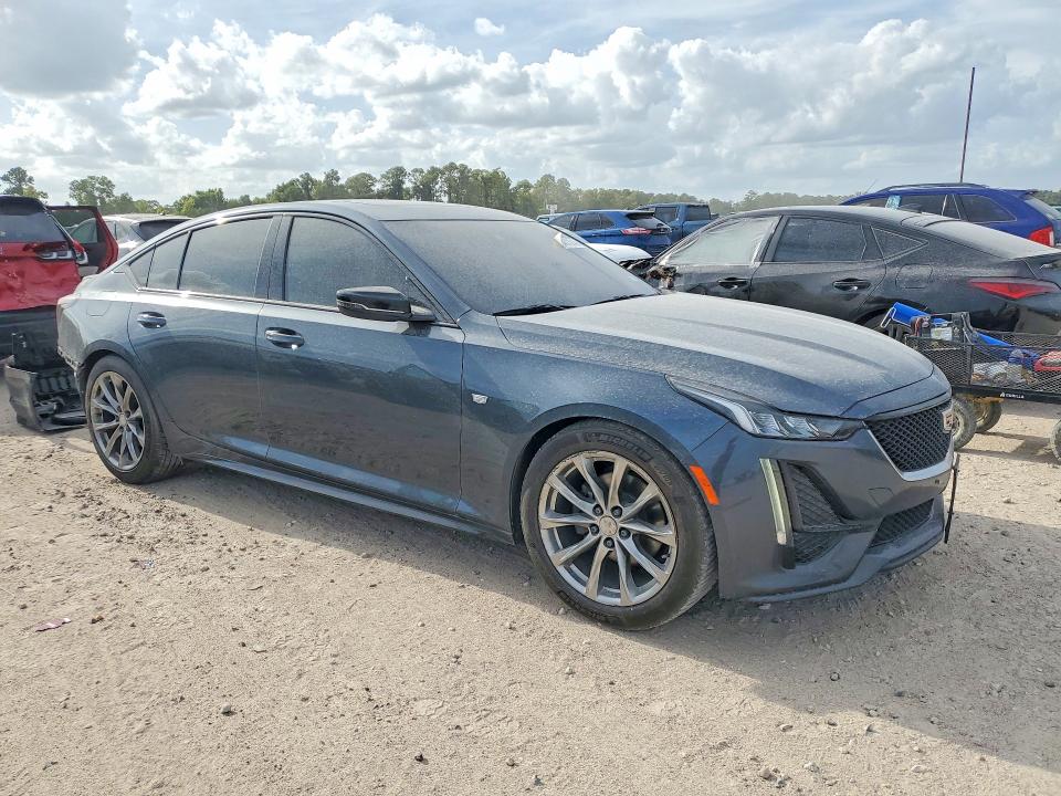 64673246 :رقم المزاد ، 1G6DP5RKXM0135171 vin ، 2021 Cadillac Ct5 مزاد بيع