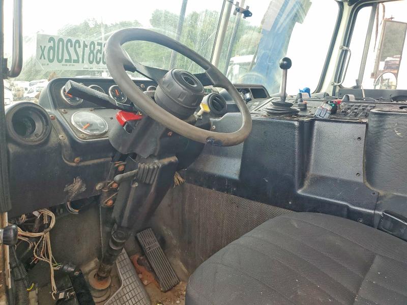 65812206 :رقم المزاد ، 5VCACLLE9CH213557 vin ، 2012 Autocar Llc Xpeditor مزاد بيع